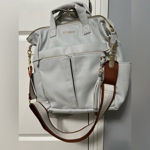 Lily Jade Carolyn bag in stone and gold